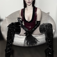 Mistress Dona - Foto 1 von 6