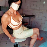Bizarräztin Lady Dana - Foto 24 von 24
