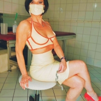 Bizarräztin Lady Dana - Foto 6 von 24