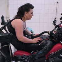 Dr. Shiva Bitch - Foto 10 von 25