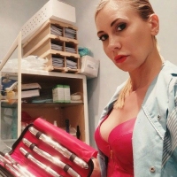 Bizarrärztin Frau Dr. Cora - Foto 6 von 11