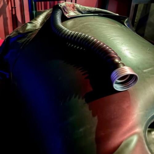 Latex Ästhetik - Foto 18 von 22