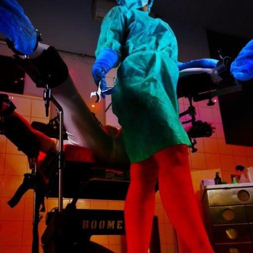 Bizarräztin Lady Dana - Foto 12 von 18